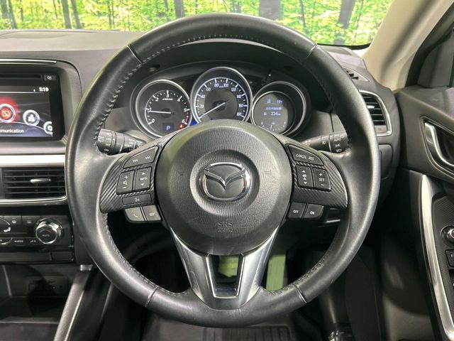 �y�����v�����X�e�A�����O�z�㎿�Ȋv���g�p���邱�ƂŁA��ɂ����������݂ƂĂ��^�]���₷���n���h���ł���