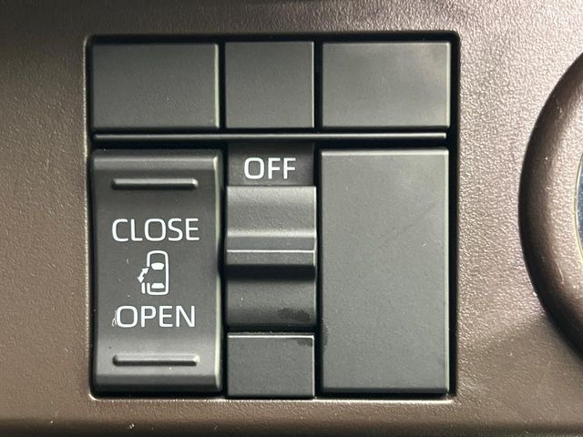 �y�p���[�X���C�h�h�A�z�X�}�[�g�L�[��^�]�Ȃ̃X�C�b�`�ŃX���C�h�h�A�̊J���\���d��������͂����ăh�A���J����K�v�������A���������q�l�ł��A�d���ו��������Ă��鎞�����N�ɊJ���߂ł��܂���