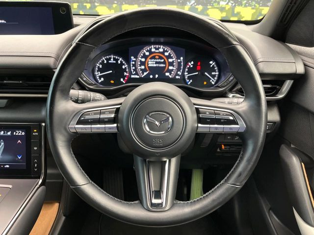 �y�����v�����X�e�A�����O�z�㎿�Ȋv���g�p���邱�ƂŁA��ɂ����������݂ƂĂ��^�]���₷���n���h���ł���