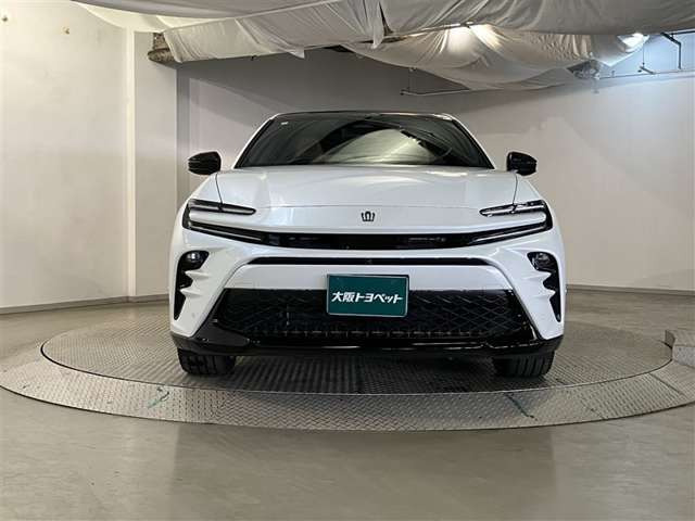 クラウンスポーツ2.5 Z E-Four 4WD