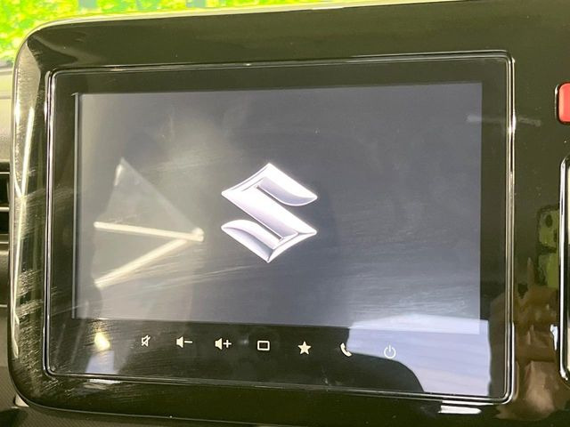 �y���[�J�[�����i�r�z�C���e���A�ɗn�����ރX�^�C���b�V���ȁu��p�݌v�v���[�J�[�i�r�𑕔��􎋔F���⑀�쐫�ȂǊ�{���\�ɂ��D��A���㎿�ȃJ�[���C�t�����y���݂��������܂��B