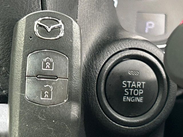 �y�A�h�o���X�g�L�[�z�J�o����|�P�b�g�ɓ��ꂽ�܂܂ł��h�A�̎{���E�������\�ȃX�}�[�g�L�[�𑕔��B�G���W���̃I���E�I�t�����J�M�����o���K�v����������Ƃ��Ă��֗��ł���