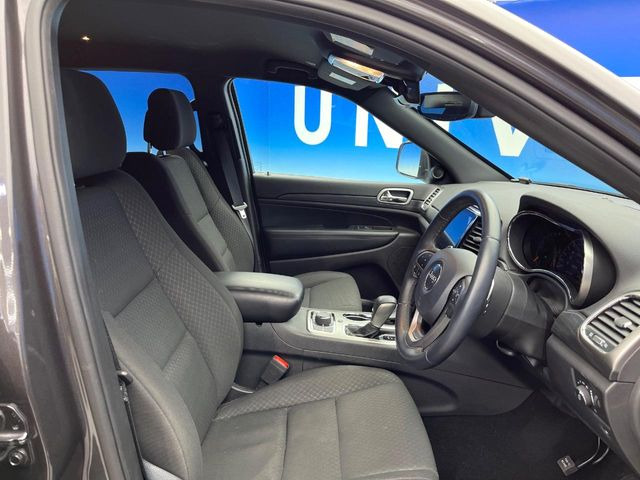 ���V�[�g�̎g�p��:�j��E�ւ�������Ȃ��A�����̒ʂ肫�ꂢ�ȏ�Ԃ��ێ����Ă���܂��B�܂��A�����N���[�j���O�E�R�[�e�B���O�����p�����������܂��B