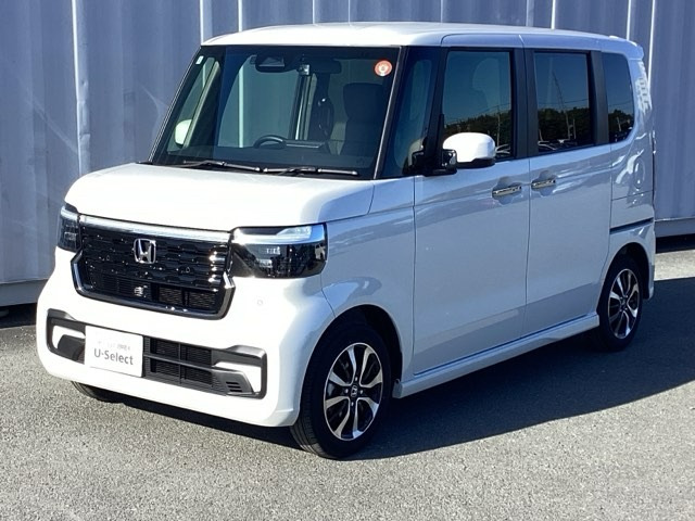 N-BOXカスタムターボ コーディネートスタイル モノトーン