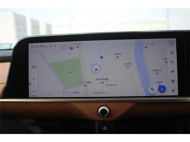 クラウンクロスオーバー2.4 RS アドバンスト E-Four advanced 4WD