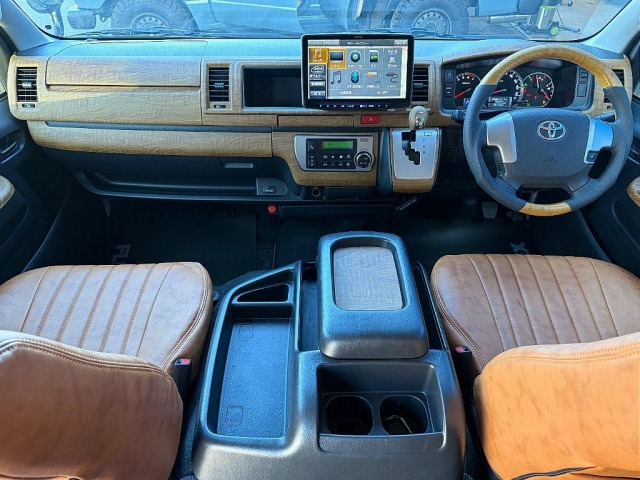 ハイエース2.7 GL ロング ミドルルーフ 4WD