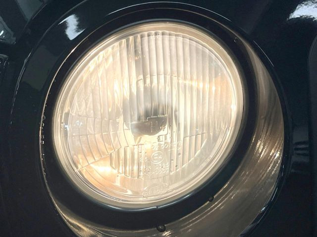 ���w�b�h���C�g:�w�b�h���C�g�͉��΂݂����Ȃ��A�Y��ȏ�Ԃ�ۂ��Ă���܂��B���΂ݖh�~�̃����Y�R�[�e�B���O�̎{�H���\�ł������܂��B