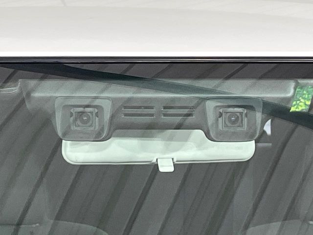 �y�X�Y�L �Z�[�t�e�B�T�|�[�g�z���s���ɑO���̎ԗ�����F�����A�Փ˂������Ȏ��͌x��ƃu���[�L�ŏՓˉ���Ɣ�Q�y�����A�V�X�g�B�����S�Ƀh���C�u�����y���݂��������܂��B