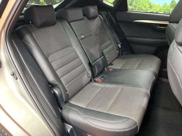 �L�X�Ƃ���2��ڃV�[�g�͋��Z���������A���S�n�����K!�F�B��Ƒ��Ƃ̂��o�����ɂ҂�����ł��B�x�r�[�V�[�g��`���C���h�V�[�g�g�p�������K�ɂ��߂�������������\���ȋ�Ԃ��m�ۂ��Ă��܂��B