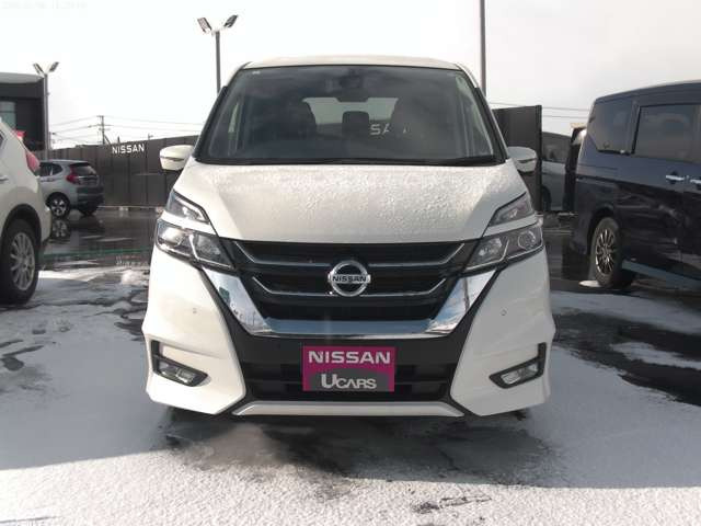 セレナ2.0 ハイウェイスター 4WD