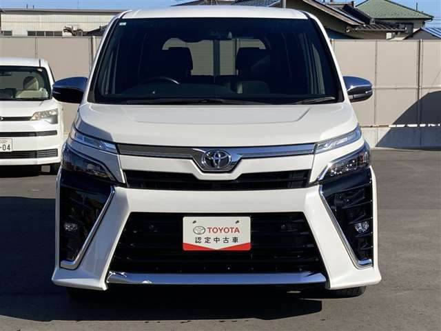 ヴォクシー2.0 ZS 煌III