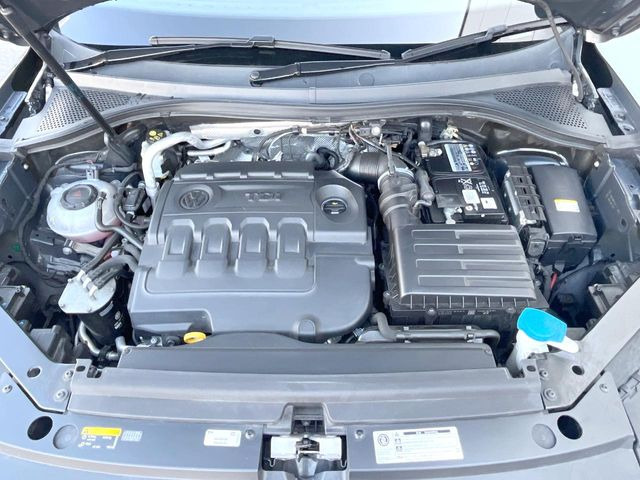 �����X�ł́A�e���[�J�[�̐�p�f�f�e�X�^�[�𓱓��B���Ǝ��i�����e�N�j�J���X�^�b�t���풓���Ă���܂��̂ŁA������̍ۂɂ����S���Ă����p���������܂��B