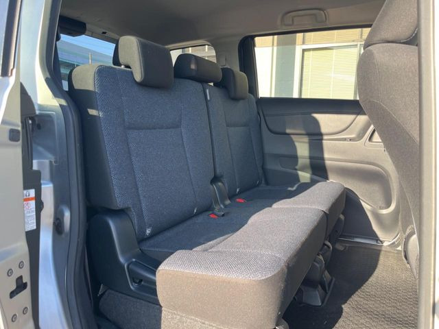 �L�X�Ƃ���2��ڃV�[�g�͋��Z���������A���S�n�����K!�F�B��Ƒ��Ƃ̂��o�����ɂ҂�����ł��B�x�r�[�V�[�g��`���C���h�V�[�g�g�p�������K�ɂ��߂�������������\���ȋ�Ԃ��m�ۂ��Ă��܂��B