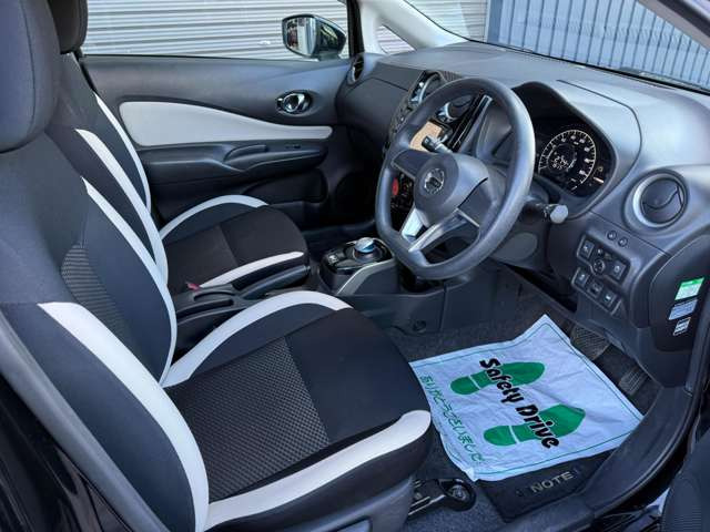 �V�[�g�͐G��S�n�A����S�n�Ƃ��ɏ㎿�Ȏd�オ��B�����ւ̒������h���C�u�ł����ɂ����A���K�ȃh���C�u���y���߂܂��B