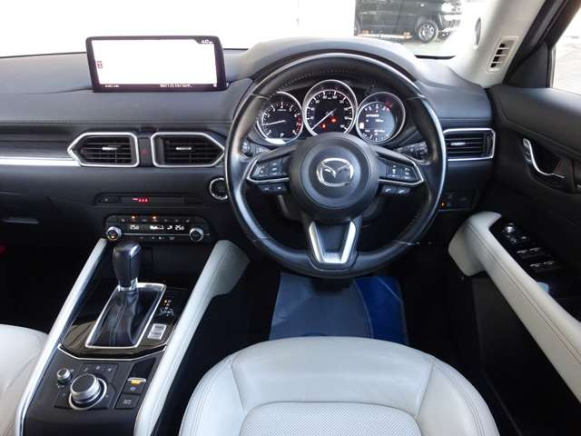 CX-52.5 25S Lパッケージ