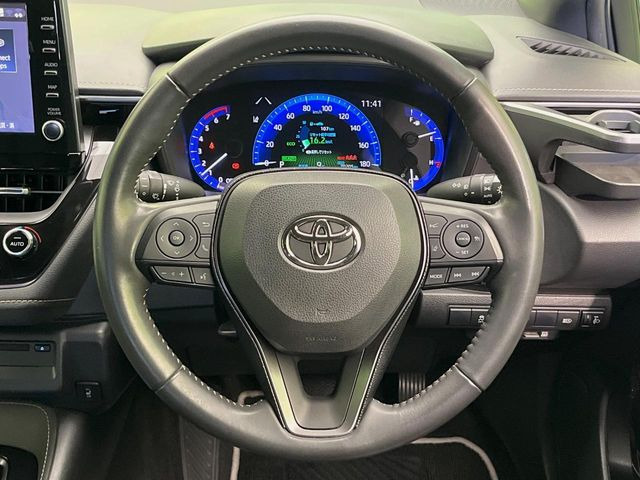 �y�����v�����X�e�A�����O�z�㎿�Ȋv���g�p���邱�ƂŁA��ɂ����������݂ƂĂ��^�]���₷���n���h���ł���