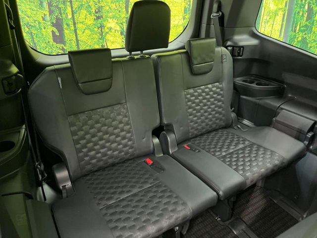 3��ڃV�[�g�͂�������ԗǍD����l�ł��������ƍ����Ē����܂��̂ŁA��l���ł̂��o���������N���N�ł��􂲉Ƒ��ŁA�C�̒m�ꂽ���ԂŁA�h���C�u�ɍs���̂��y���݂ł��ˁ�