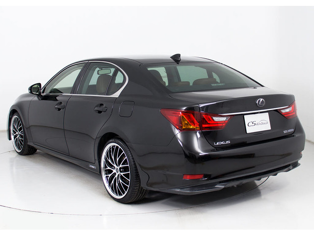 ���I�ȃ��A�r���[�Ō�����܂��B�����ȘȂ܂��͍����ԂȂ�ł͂ł��B