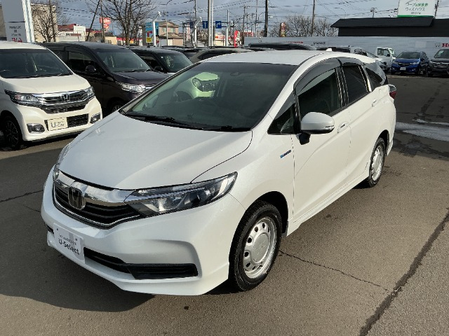 シャトル1.5 ハイブリッド ホンダセンシング 4WD