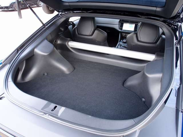 �l�C�̐V�^Z!IMPUL�ԗ��̓���!�S���̒��ÎԎs��̒��ł�IMPUL�ԗ��͈��������A�G�A���A���A�E�C���O�A�z�C�[���A�}�t���[�����ł�200���~!�Z�C�����u���[�O���F�Ƃ̑g�ݍ��킹��GOOD!