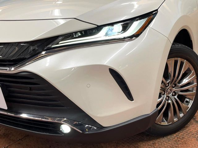 �yLED�w�b�h���C�g�z���V����ԑ��s�����ǍD�Ȏ��E���m�ۂ����S���ĉ^�]�ł��鍂�P�xLED�w�b�h���C�g�𑕔�!�_�����x�������A����d�͂��}�����Ă��܂��B