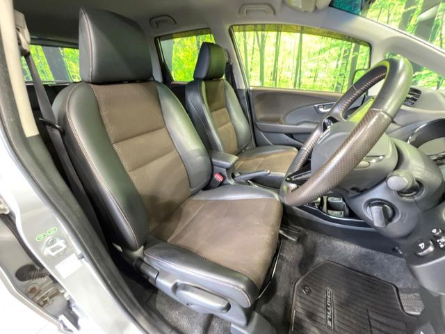 �^�]�ȃV�[�g���͎g�p�������Ȃ��A�ǍD�ȏ�ԂƂȂ��Ă��܂��B���J�Ɏg���Ă������Ƃ��悭�킩��܂��ˁB