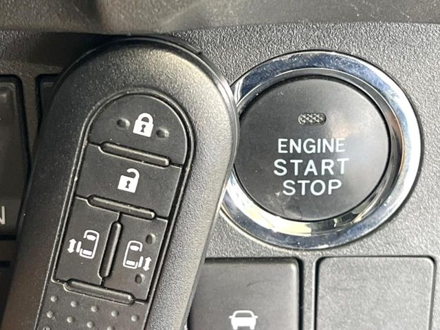 �y�L�[�t���[�V�X�e���z�J�o����|�P�b�g�ɓ��ꂽ�܂܂ł��h�A�̎{���E�������\�ȃX�}�[�g�L�[�𑕔��B�G���W���̃I���E�I�t�����J�M�����o���K�v����������Ƃ��Ă��֗��ł���