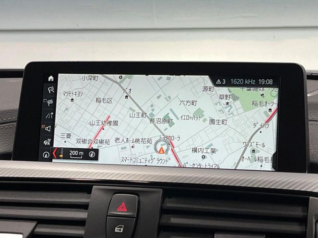 �������i�r:��̊��̂���i�r�́A����������ԓ������o���Ă���܂��B�I�[�f�B�I�@�\���[�����Ă���܂��̂ŁA�^�]�����y���߂܂���