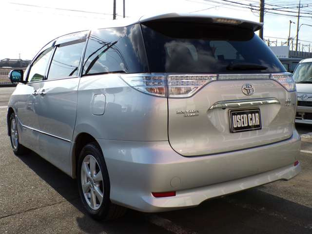 ���A���~�E���t�g�A�b�v�E�G�A���p�[�c�EHID�E�ԍ����ELED�E�}�t���[���ȂǃJ�X�^���p�[�c��t���i���Ŏ��{���ł�������]�A���v�]���X�^�b�t�܂ł����k�����������[���ł��l���̕��͐�ɂ��`����������