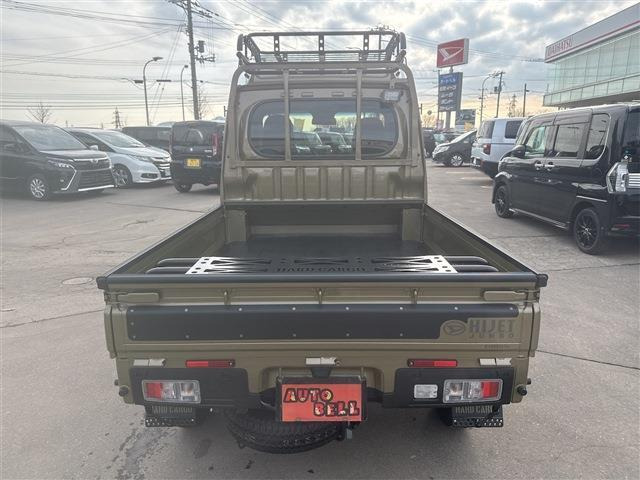 �e�탍�[����舵���Ă���܂��B���x�����@�ȂǋC�ɂȂ���͂��C�y�ɂ��₢���킹���������B