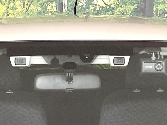 �y�A�C�T�C�gVer2�z�O���̎ԗ��������m���A�Փ˂������Ȏ��͌x��Œ��ӂ𑣂��A�u���[�L�𓥂ޗ͂��T�|�[�g�B�u���[�L�𓥂߂Ȃ������ꍇ�͏Փ˔�Q�y���u���[�L���쓮�A�Փˉ�����T�|�[�g���܂��B