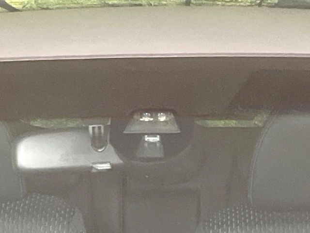 �y�V�e�B�u���[�L�A�N�e�B�u�V�X�e���z�ᑬ���s���ɑO���̎ԗ�����F�����A�Փ˂������Ȏ��͌x��ƃu���[�L�ŏՓˉ���Ɣ�Q�y�����A�V�X�g�B�����S�Ƀh���C�u�����y���݂��������܂��B