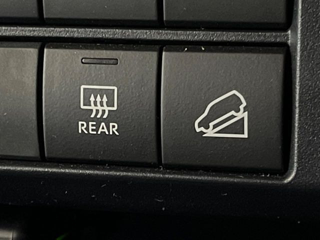 �y�_�E���q���A�V�X�g�z�}�ȍ⓹������Ƃ��Ɏ����Ńu���[�L�𐧌�A���̒ᑬ�x��ۂ��܂��B�ᓹ�∫�H�ȂǊ���₷���H�ʂ̉����ł��^�C�������b�N���Ȃ�������S!�n���h������ɏW���ł��܂�!