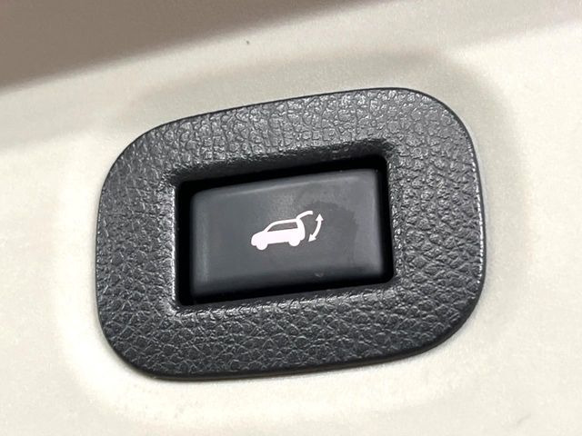 �y�p���[�o�b�N�h�A�z�X�}�[�g�L�[��^�]�Ȃ̃{�^�������������Ń��A�Q�[�g�������ŊJ���܂�!�ו��������Ă��鎞��A�����ʒu�ɂ���o�b�N�h�A��߂�ۂɕ֗��ȋ@�\�ł���