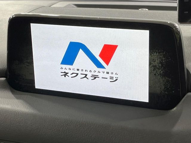 �y�}�c�_�R�l�N�g�i�r�z�ԓ��̕��͋C�Ƀ}�b�`������̌^�^�C�v�̃i�r�B�e����q�ݒ��Bluetooth�Đ����A�l�X�ȋ@�\���y���߂܂��B�����I�ȃ_�C�������삪�\�ŁA�g��������ǍD�ł��B