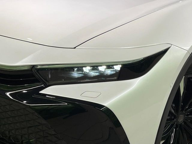 �yLED�w�b�h���C�g�z���V����ԑ��s�����ǍD�Ȏ��E���m�ۂ����S���ĉ^�]�ł��鍂�P�xLED�w�b�h���C�g�𑕔�!�_�����x�������A����d�͂��}�����Ă��܂��B