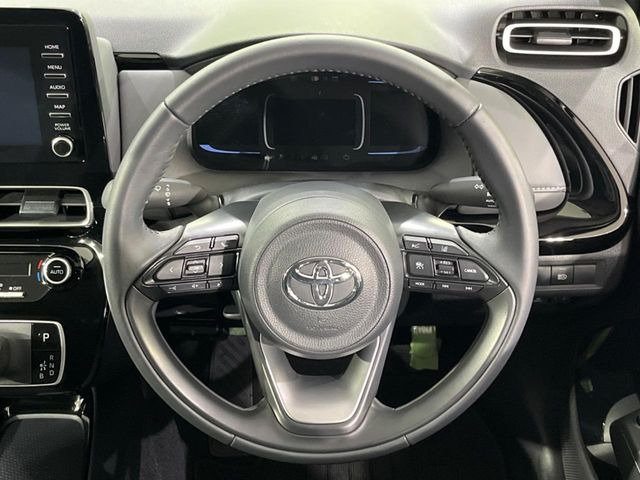 �y�����v�����X�e�A�����O�z�㎿�Ȋv���g�p���邱�ƂŁA��ɂ����������݂ƂĂ��^�]���₷���n���h���ł���