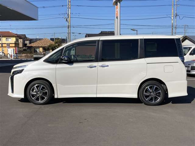 ヴォクシー2.0 ZS 煌III