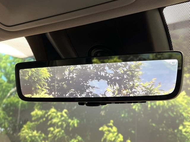 �y�f�W�^���C���i�[�~���[�z��Ȃ̑傫�ȉו��⓯��҂Ō�����m�F���Â炢���ł����S!�J�������B�e�����ԗ�����̉f�������[���~���[���ɕ\���B�N���A�Ȏ��E�ŏ󋵂̊m�F���\�ł�!