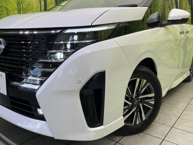 �yLED�w�b�h���C�g�z���V����ԑ��s�����ǍD�Ȏ��E���m�ۂ����S���ĉ^�]�ł��鍂�P�xLED�w�b�h���C�g�𑕔�!�_�����x�������A����d�͂��}�����Ă��܂��B