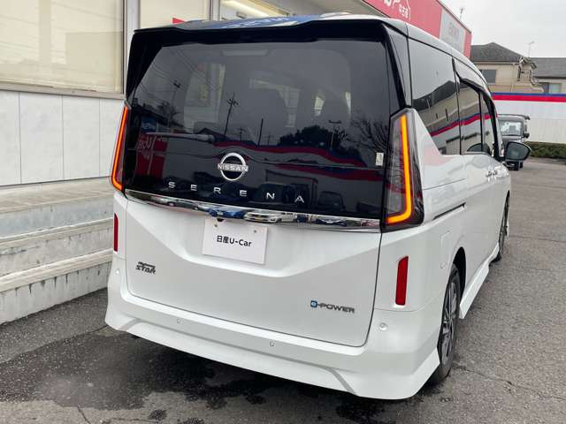 セレナ1.4 e-POWER ハイウェイスターV