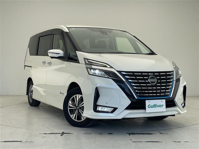 セレナ1.2 e-POWER ハイウェイスターV