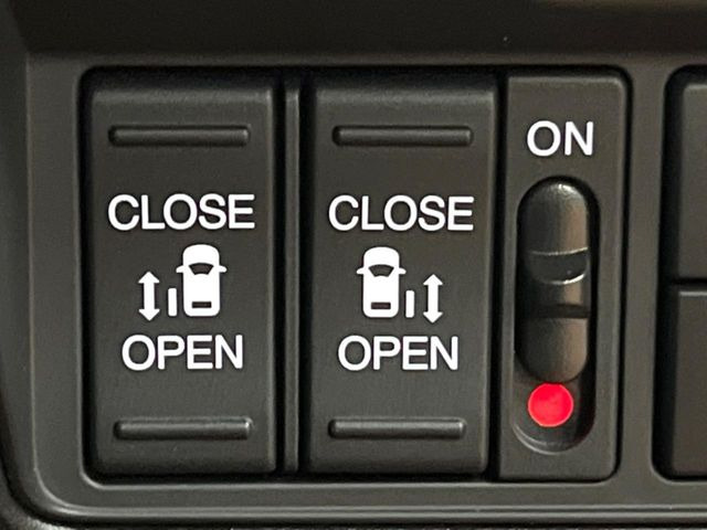 �y�����p���[�X���C�h�h�A�z�X�}�[�g�L�[��^�]�Ȃ̃X�C�b�`�Ō�ȗ����X���C�h�h�A�̊J���\���d��������͂����ăh�A���J����K�v�������A�����Ȃ��q�l�ł��ȒP�ɊJ���߂ł����K�ł���