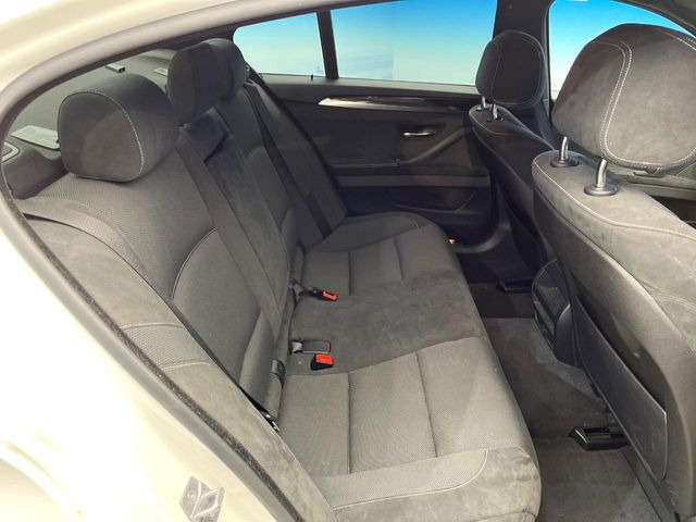 ���㕔���Ȃ��C�ɂȂ�悤�ȃL�Y�E�����ւ��蓙�A�傫�ȃ_���[�W�͂Ȃ��A�ǍD�ȏ�Ԃł��B