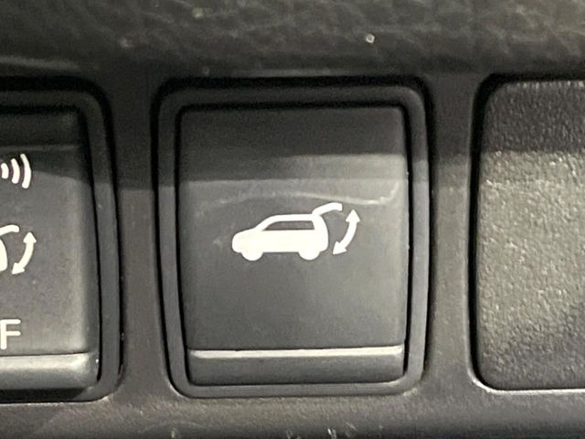 �y�p���[�o�b�N�h�A�z�X�}�[�g�L�[��^�]�Ȃ̃{�^�������������Ń��A�Q�[�g�������ŊJ���܂�!�ו��������Ă��鎞��A�����ʒu�ɂ���o�b�N�h�A��߂�ۂɕ֗��ȋ@�\�ł���