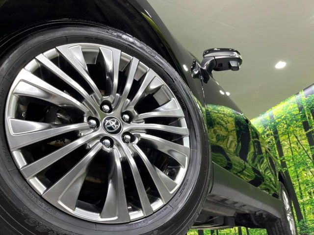 �y����19�C���`�A���~�z�C�[���z�O�ςɃ}�b�`���������A���~�z�C�[���𑕒����Ă���܂��B�e��ЊO�A���~�z�C�[����A�X�^�b�h���X�^�C�����戵�����Ă���܂��B���񂲑��k����������