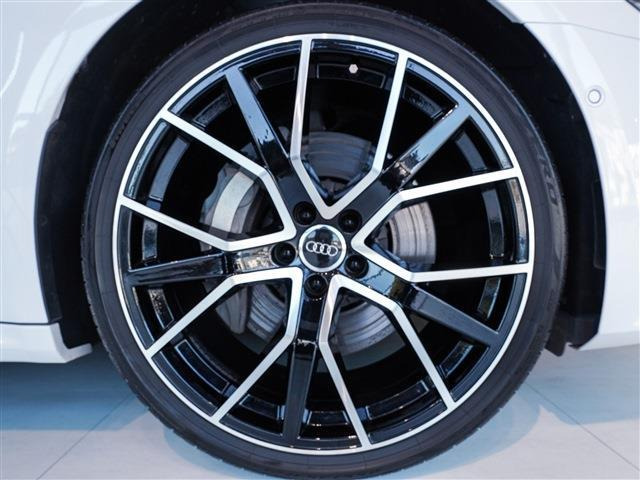 ���X�̍Ŋ��w�� ��Y��O�w�AJR���ŉw �ƂȂ�܂��B