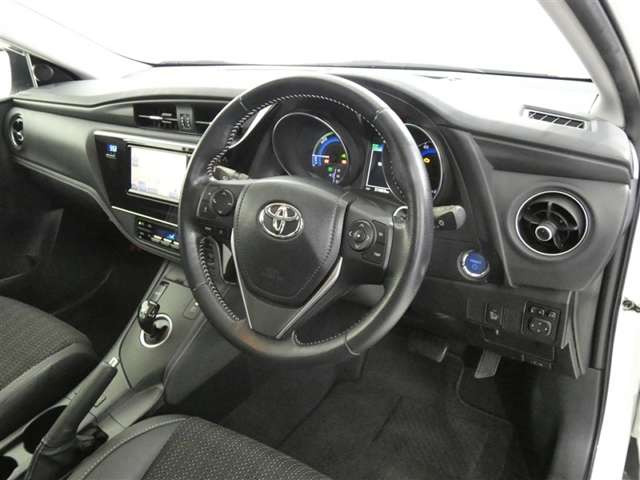 オーリス1.8 ハイブリッド