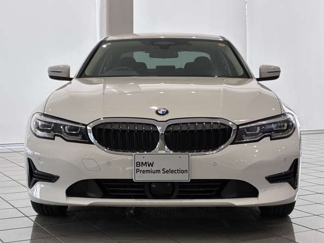 3シリーズセダン318i