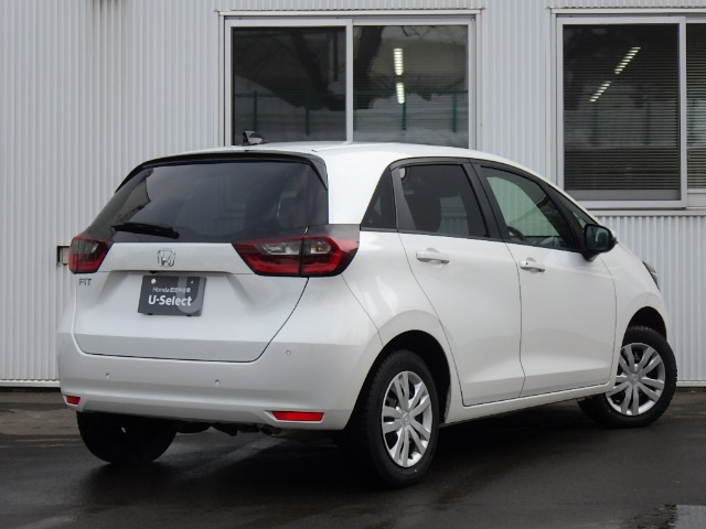 フィット1.5 ホーム 4WD